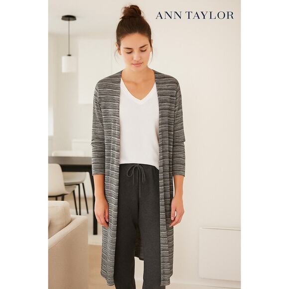 Ann Taylor LOFT Sweaters - Ann Taylor Loungewear Gray & Black Duster Sz. XL